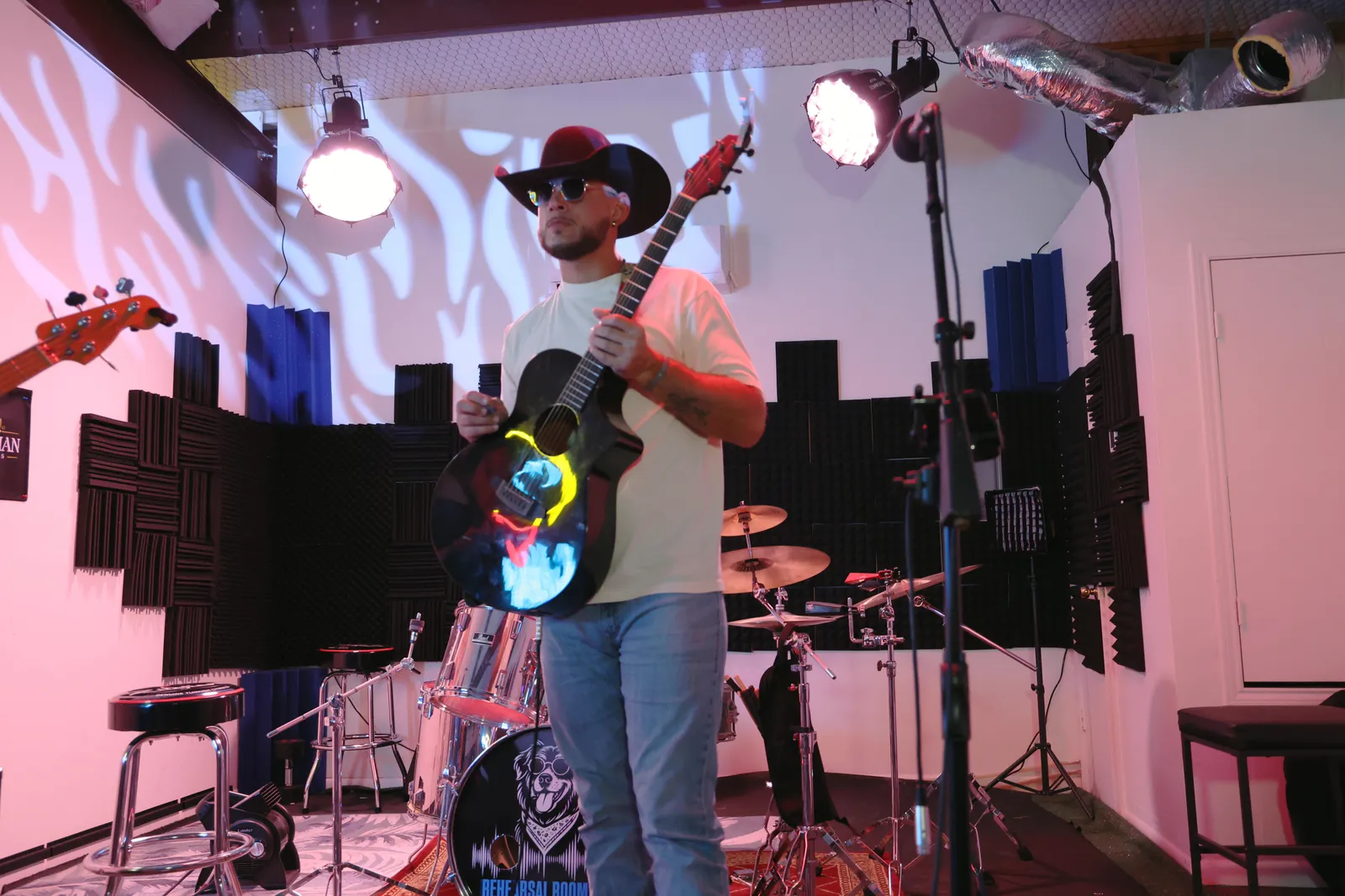 Colton Tucker live — 3