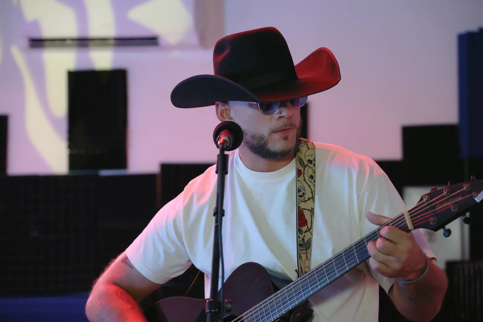 Colton Tucker live — 5