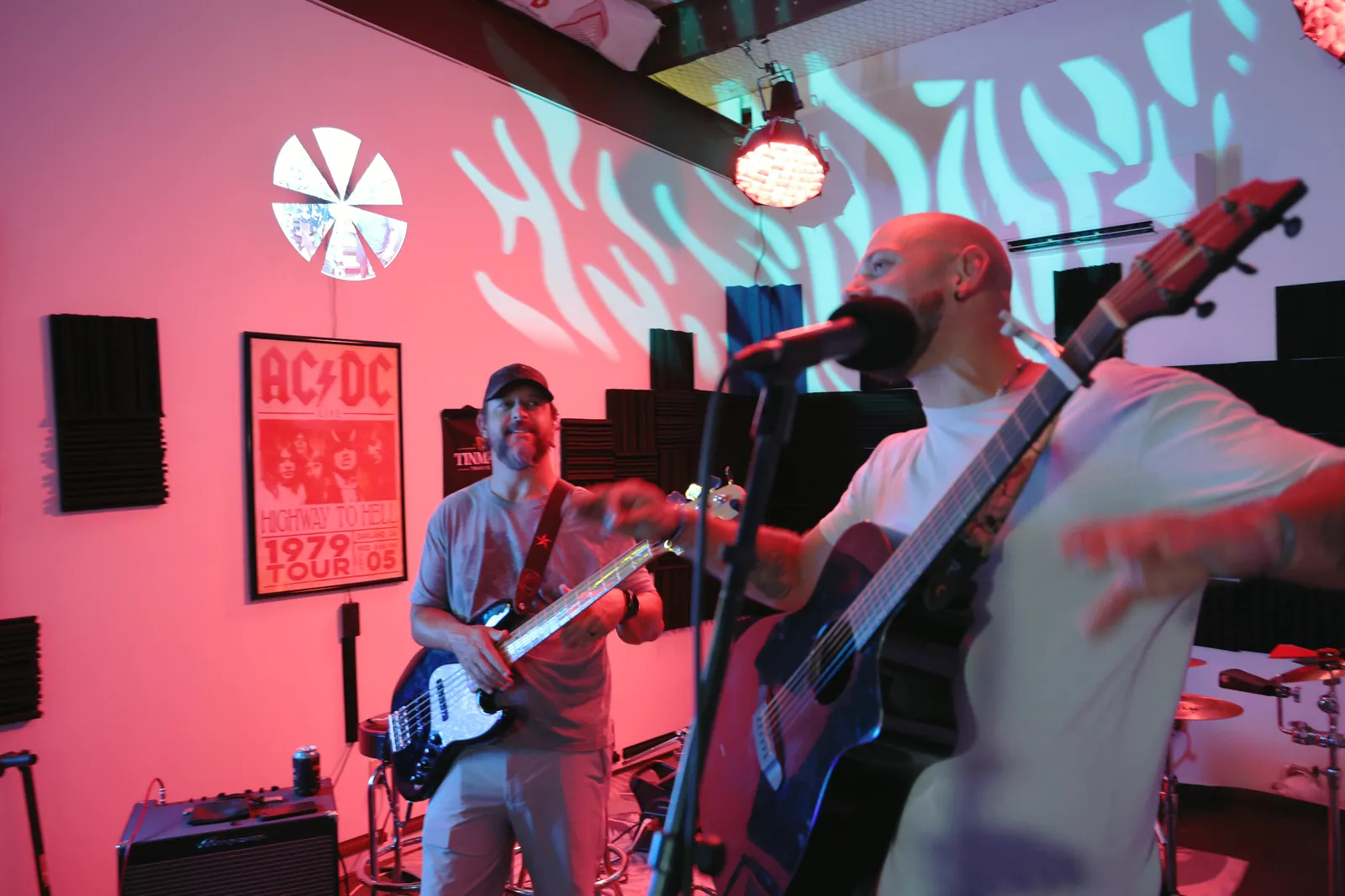 Colton Tucker live — 8