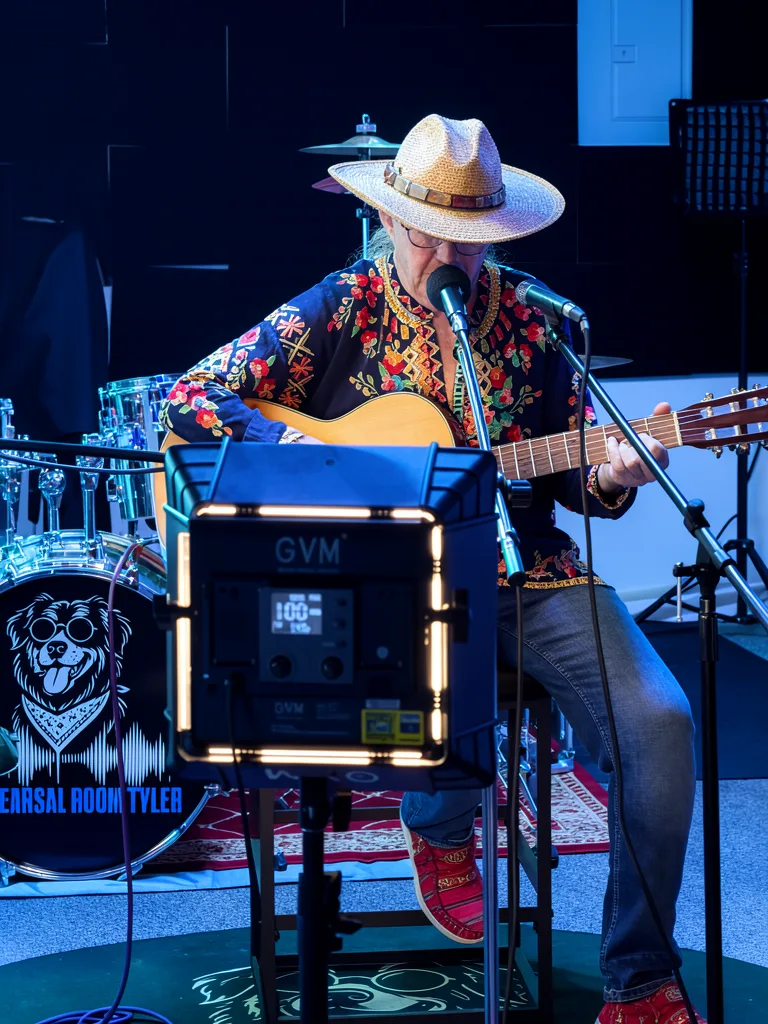 Sharon Blu Walker live — 1