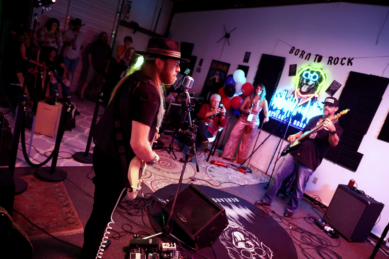 Wes Jeans live — 4