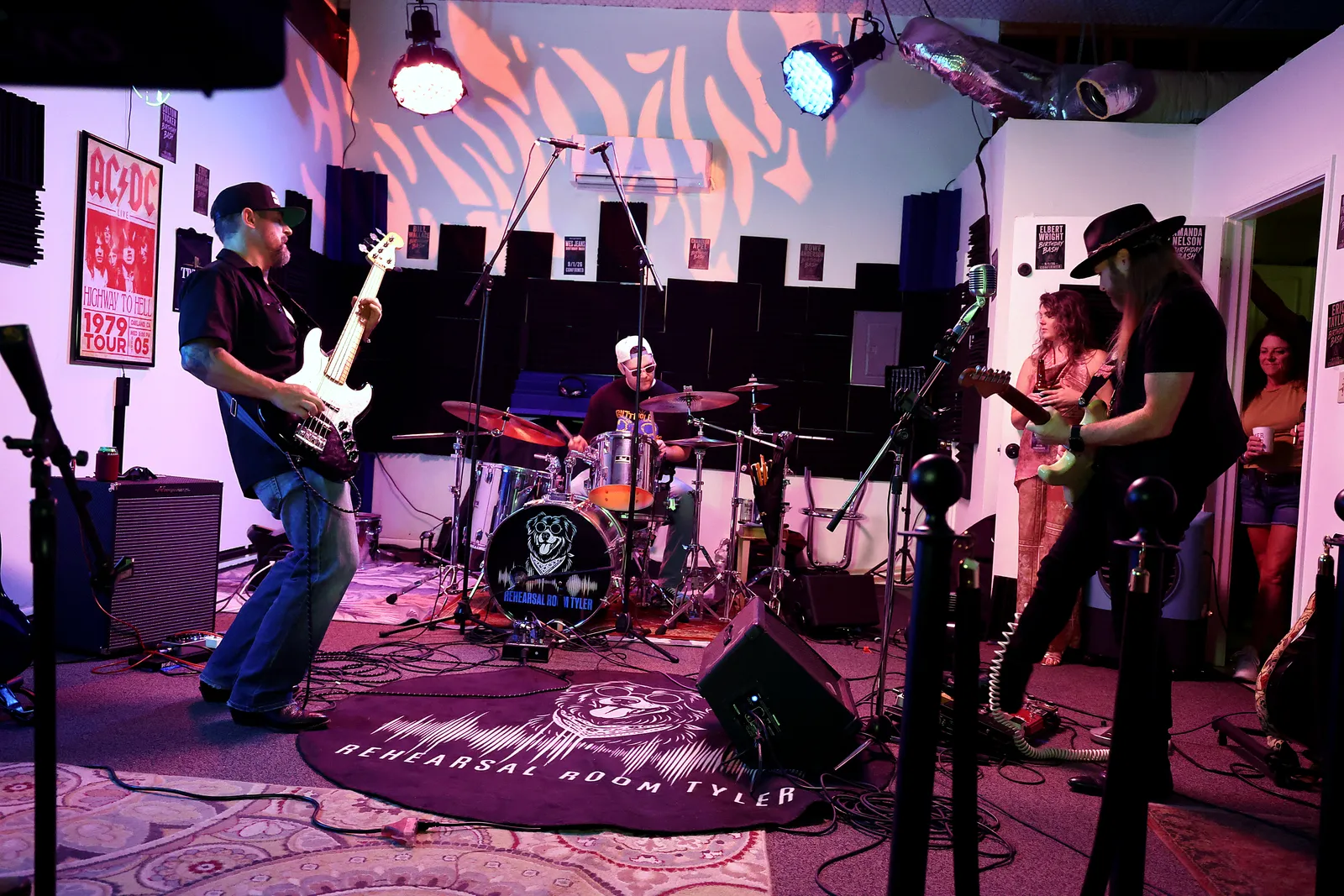 Wes Jeans live — 5